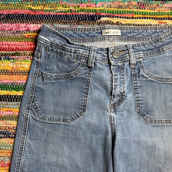 vintage lee light wash bermuda denim shorts high rise utility style size 26 - Picture 3 of 6